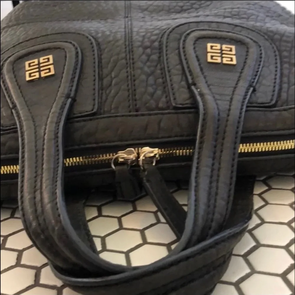 Givenchy Black Textured Leather Antigona Tote
